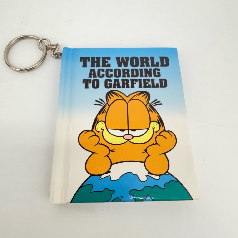 Vintage 1998 The World According to Garfield Mini Hardcover Book Keychain